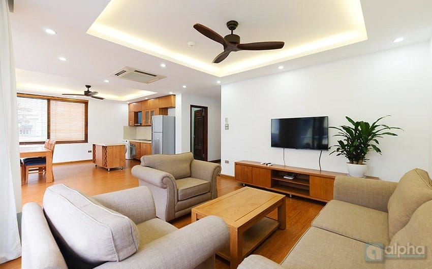 Three bedroom apartment for rent in Tay Ho Temple