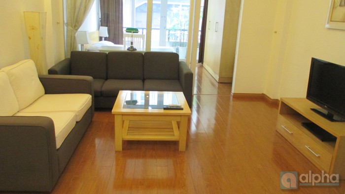 Luxury apartment in Ba Dinh, well equipped