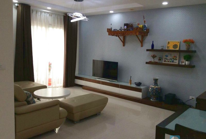 Glamorous 3 bedroom apartment in Golden Palace in Nam Tu Liem dist for lease
