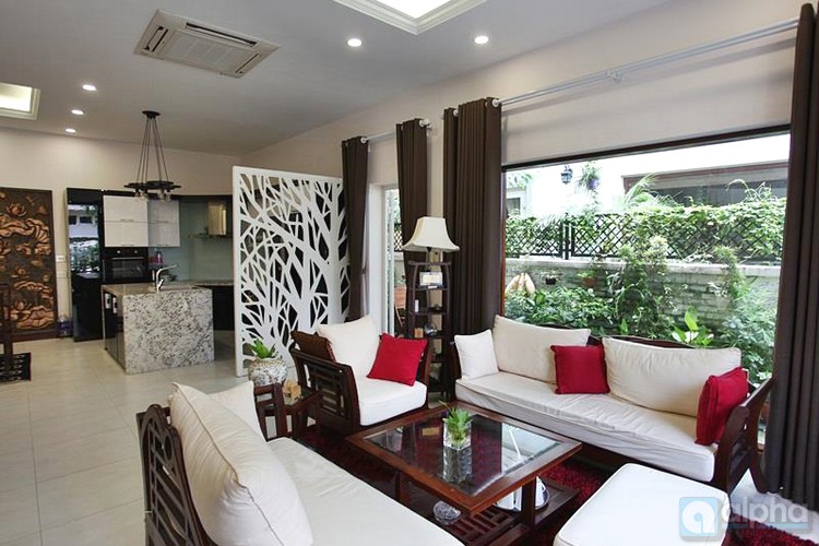 Vinhomes Riverside Hanoi modern house to lease