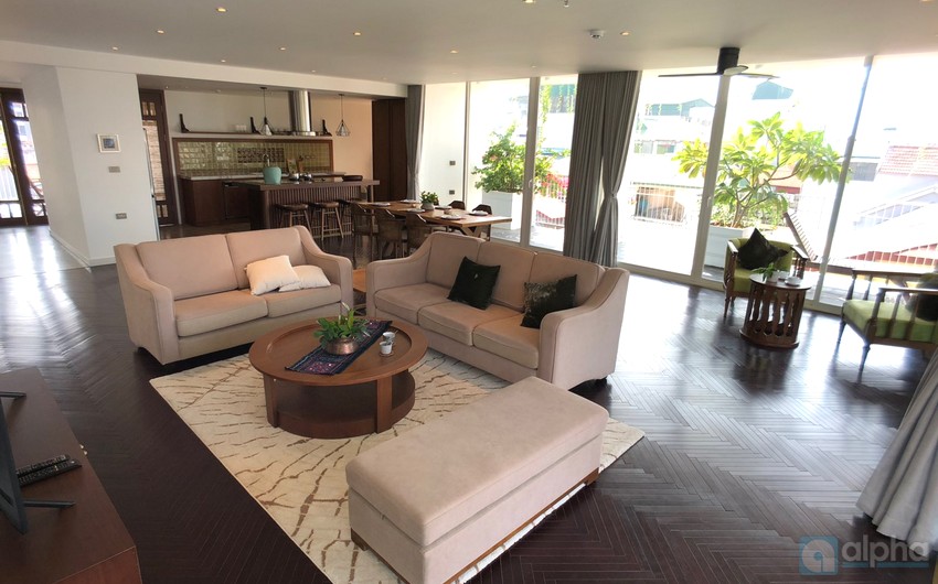 Luxury and Super 04Br apartment with very large balcony, To Ngoc Van area