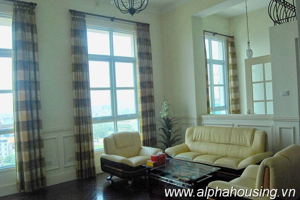 03 bedrooms apartment in The Manor, Ha Noi, good quality.