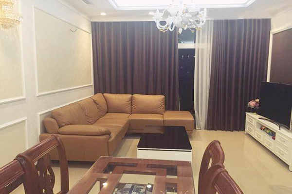 Cho thuê căn hộ 2 phòng ngủ, nội thất sang trọng tại Royal City, Thanh Xuân