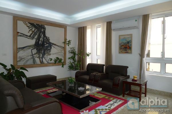 Brand new serviced apartment for rent in Dong Da, Ha Noi, 02 bedrooms, nice furnishings