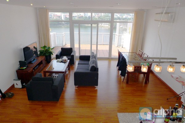 Large terrace, 3 bedrooms, lake view apartment to rent in Truc Bach Lake
