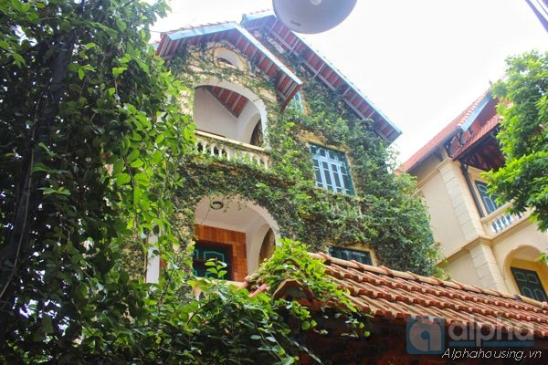 Four bedroom house with nice style for rent in Tay Ho district, Hanoi