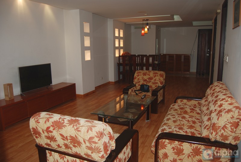 Căn hộ 3 ngủ nội thất hiện đại cho thuê tai tòa G Ciputra.
