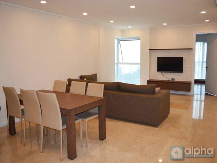 Cho thuê căn hộ mới, nội thất hiện đại tại tòa L, Ciputra