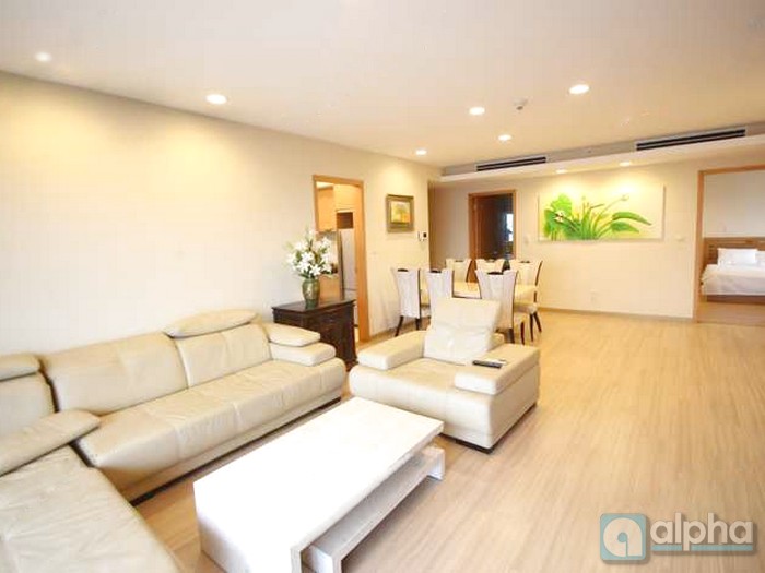 Cho thuê căn hộ nội thất sang trọng tại Sky City Hà Nội