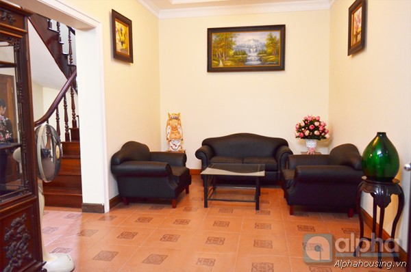 Rental house in Ba Dinh, Ha Noi, 04 bedroom, front yard and terrace.