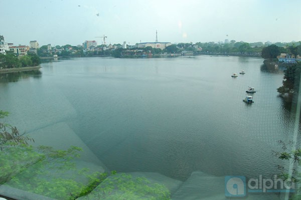 Căn hộ dịch vụ view Hồ cho thuê tại Trúc Bạch, Ba Đình