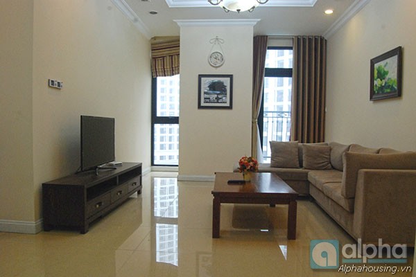 Cho thuê căn hộ 2 phòng ngủ đều sáng tại Royal City, Thanh Xuân, Hà Nội