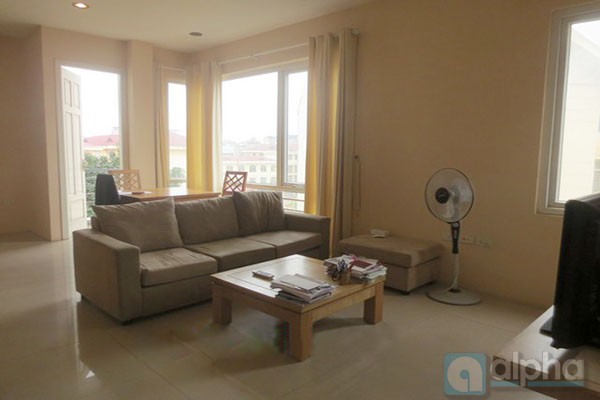 Bright serviced apartment for rent in Cau Giay, Ha Noi