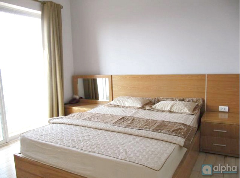 Cho thuê căn hộ một buồng ngủ đẹp tại tòa nhà Golden Westlake-151 Thụy Khuê