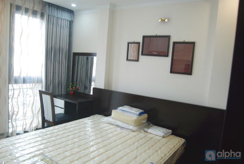 Căn hộ hộ với nội thất hiện đại mới hoàn thiện cho thuê phố Trần Phú, Hoàn Kiếm, Hà Nội