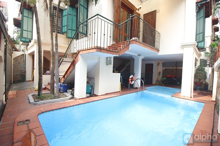 5 bedroom Swimming Pool House in To Ngoc Van – Tay Ho for rent