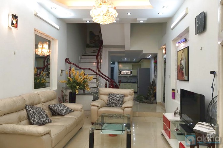 Nice house for rent in Hoang Quoc Viet street Hanoi