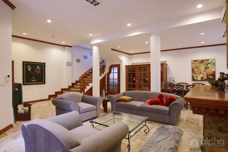 Beautiful house for rent in Ba Dinh, Hanoi with 4 bedroom