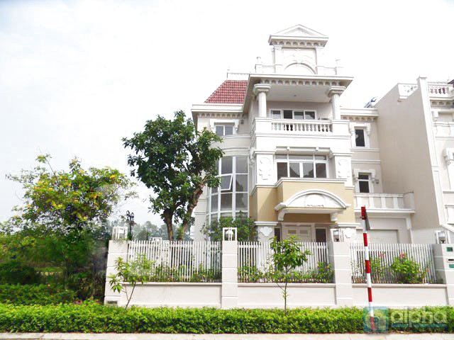 Big villas with fully furnished for rent in Ciputra Hanoi