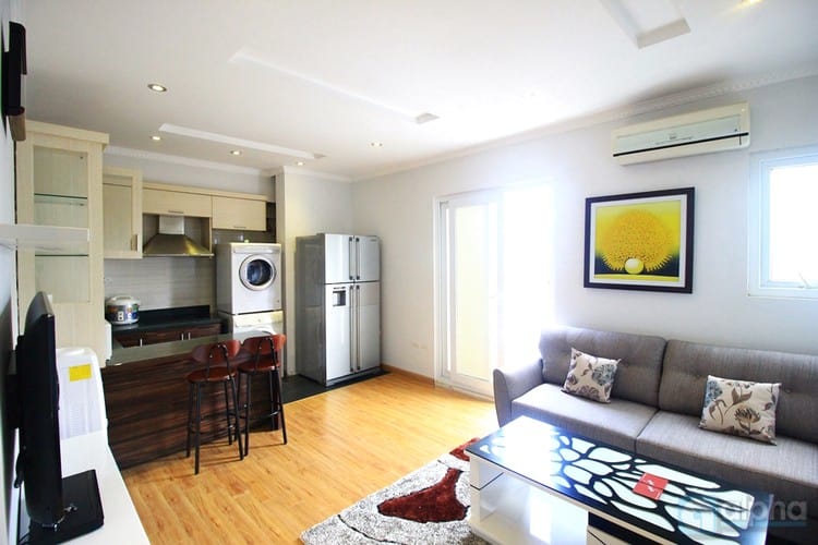 Spacious Apartment 1 bedroom on Lang Ha street – Dong Da
