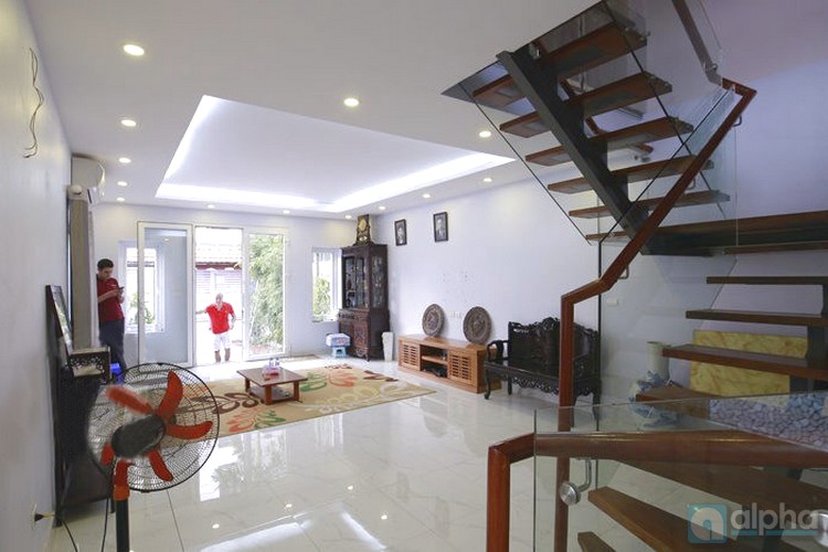 Cozy and Elegant furnished 02 bedroom house for rent on Dang Thai Mai street