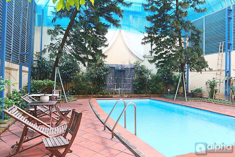 Private Pool and garden Villa to rent in Tay Ho