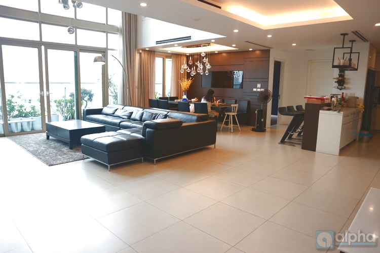 High-Class Duplex apartment in Mandarine Garden, Cau Giay district