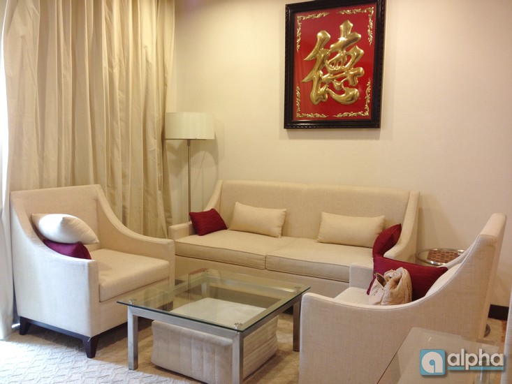 Lake view and modern apartment for rent in Hoa Binh Green, Ba Dinh, Ha Noi