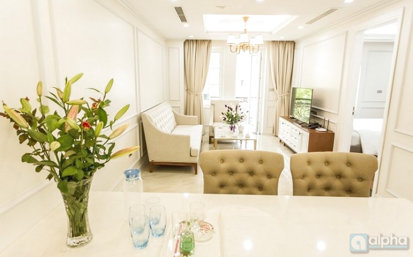 02-Bed Serviced apartment! Luxury and Charming.