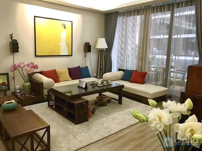 Spacious and Cozy apartment in Dolphin Plaza. 181m2 – 04 Bedrooms.