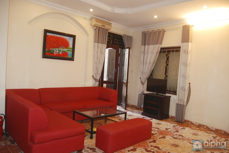 Budget one bedroom apartment in Truc Bach Lake, free cable TV, Wifi