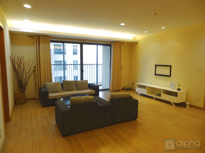 Sky City 03Br apartment for rent – spacious and beautiful.