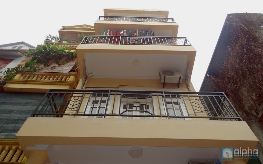 Bright house 4Br in Doi Can – Ba Dinh for lease