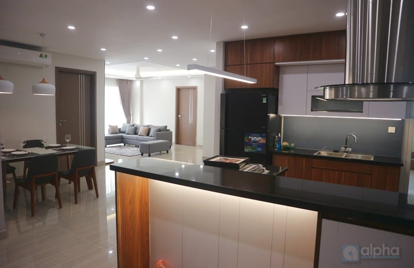 Cho thuê căn hộ 03 phòng ngủ với diện tích 154 m2 tại Ciputra Hà Nội