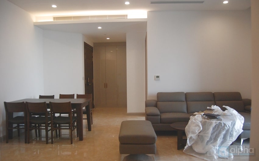 Sun Grand City 4 bedrooms,modernly furnished apartment for rent in Thuy Khue!