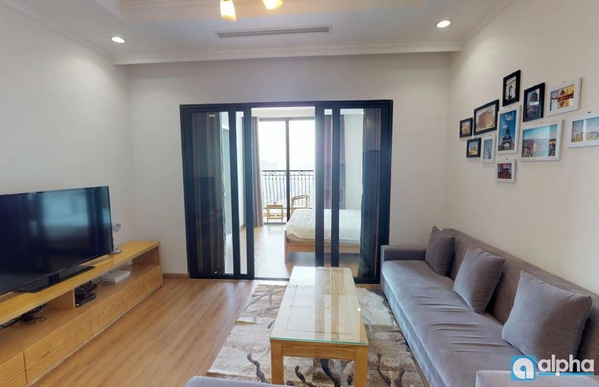 Modern one bedroom apartment to rent in Royal City