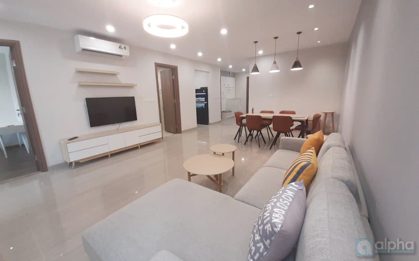 Ciputra Ha Noi- Modern 03 bedroom apartment in L3 to rent