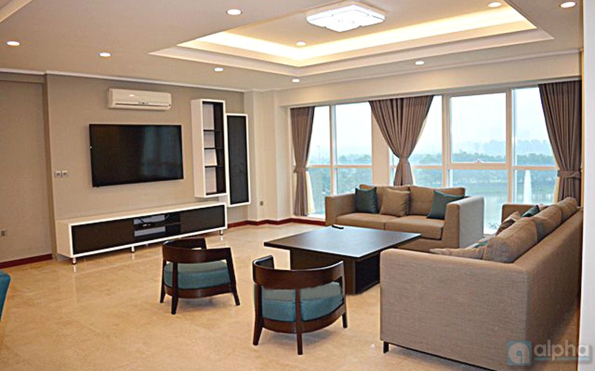 Luxury apartment in The Link Tower Ciputra, 267 sq.m with 04 bedrooms