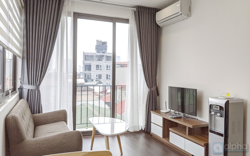 New Apartment with balcony to rent on Dao Tan, Ba Dinh district