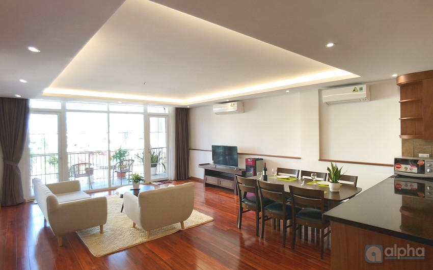3-bedroom serviced apartment for rent in Tu Hoa street, Tay Ho district, with spacious balcony