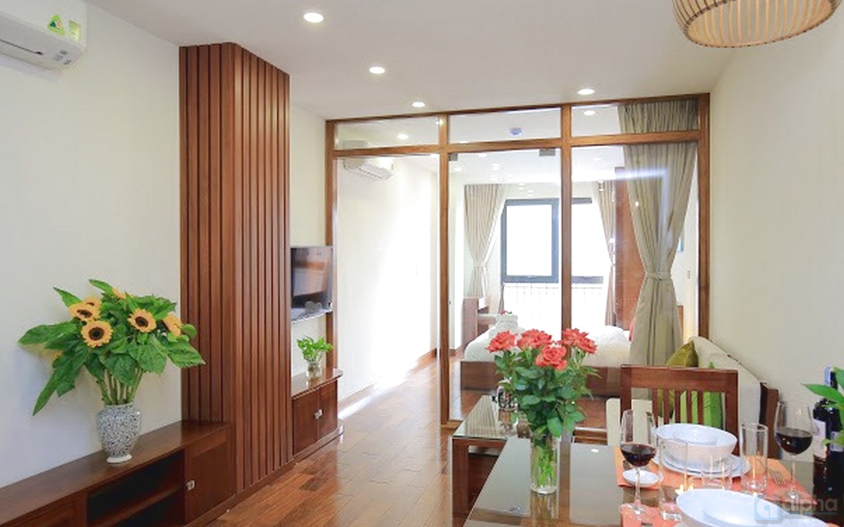 Brandnew 1 bedroom Apartment in Ba Dinh center