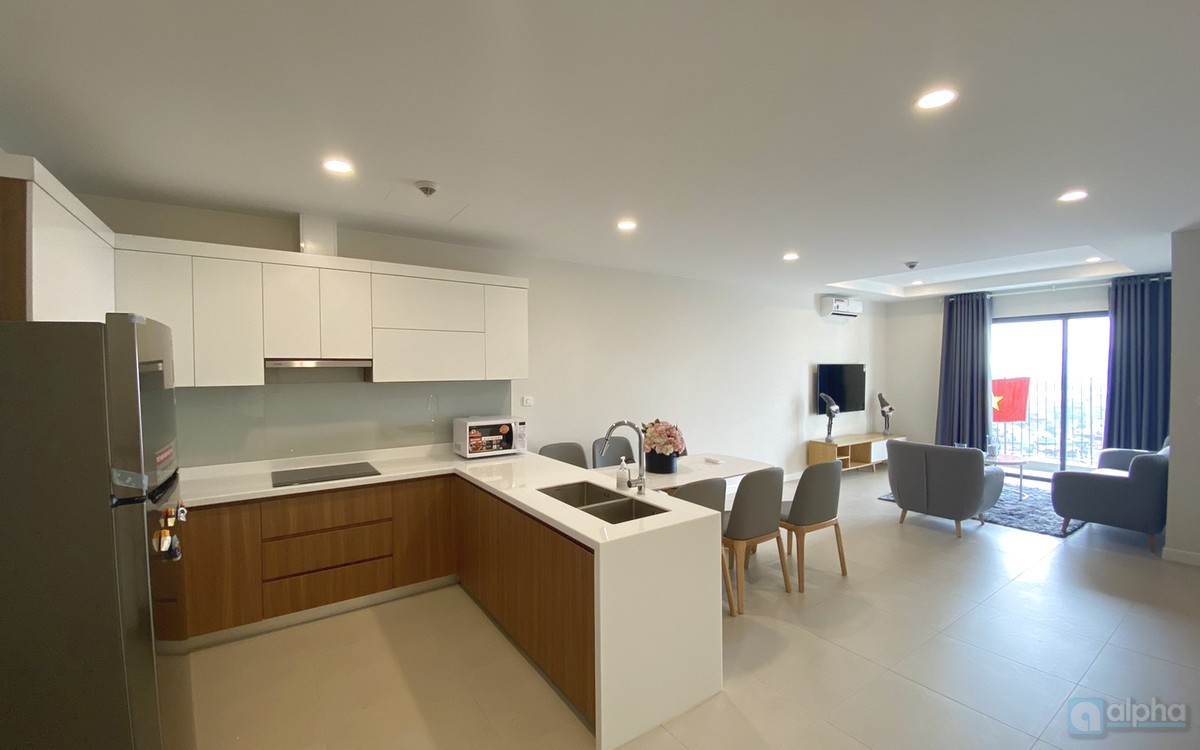 Modern and bright apartment for rent in Kosmo Tay Ho, Novo building