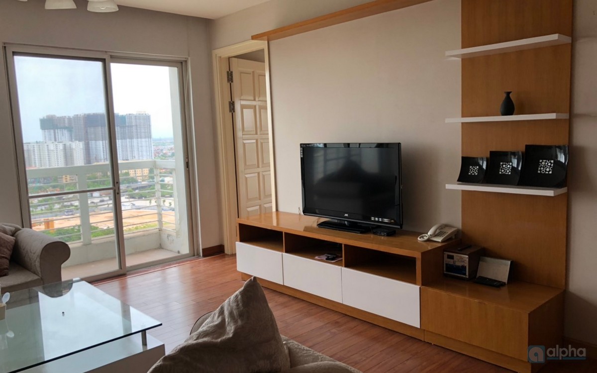 Cho thuê căn hộ tầng cao tòa E Ciputra – 4 phòng ngủ