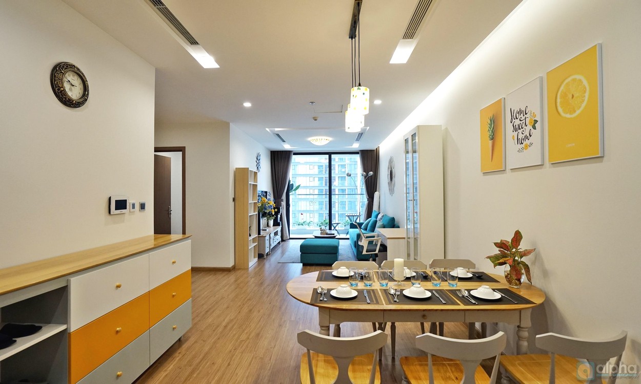 Vinhomes Metropolis- spacious 03 bedroom apartment to rent