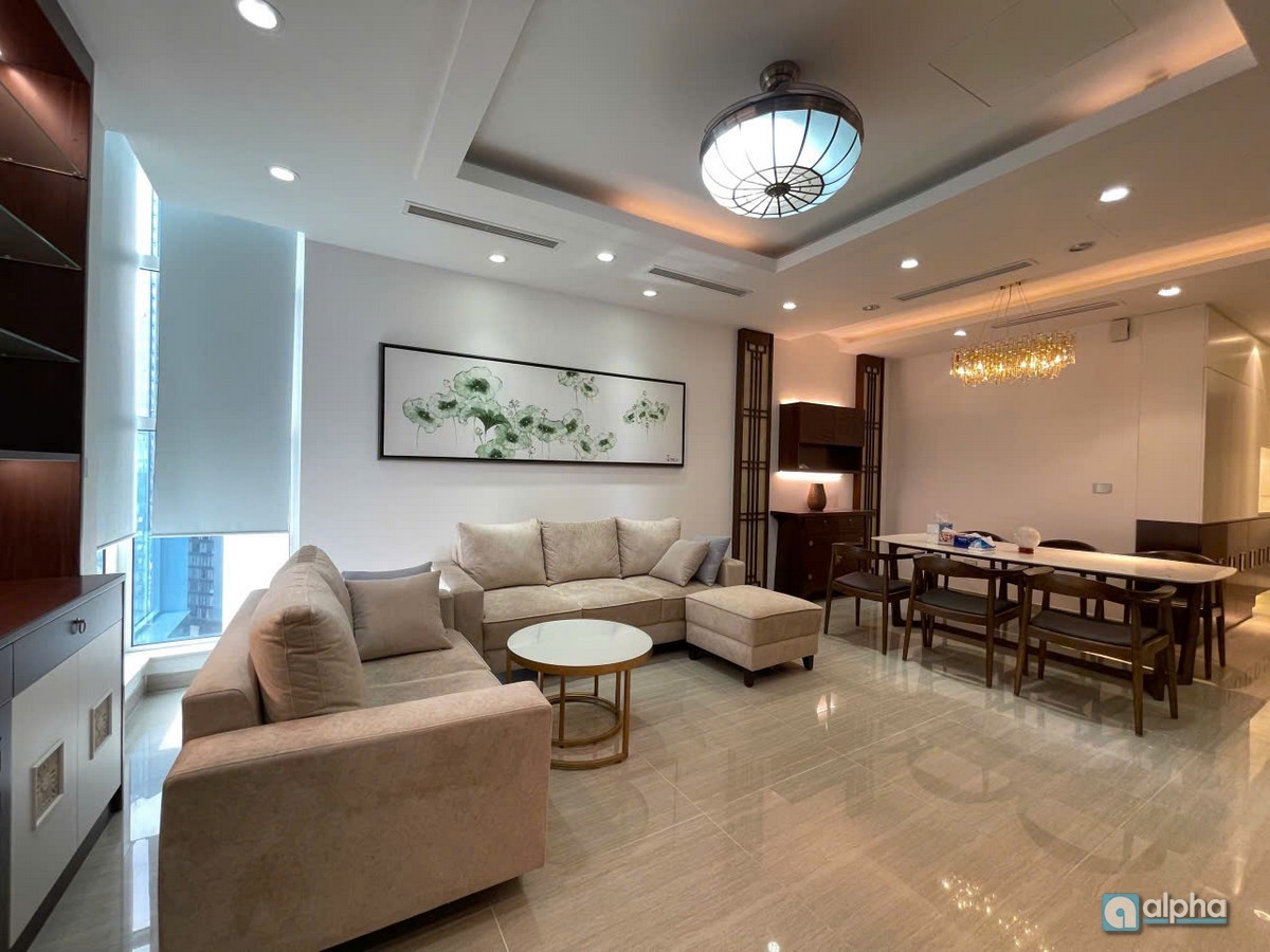 Swell apartment in Ciputra to rent