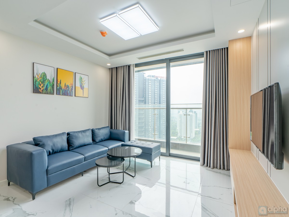 High floor apartment to lease in Sunshine City