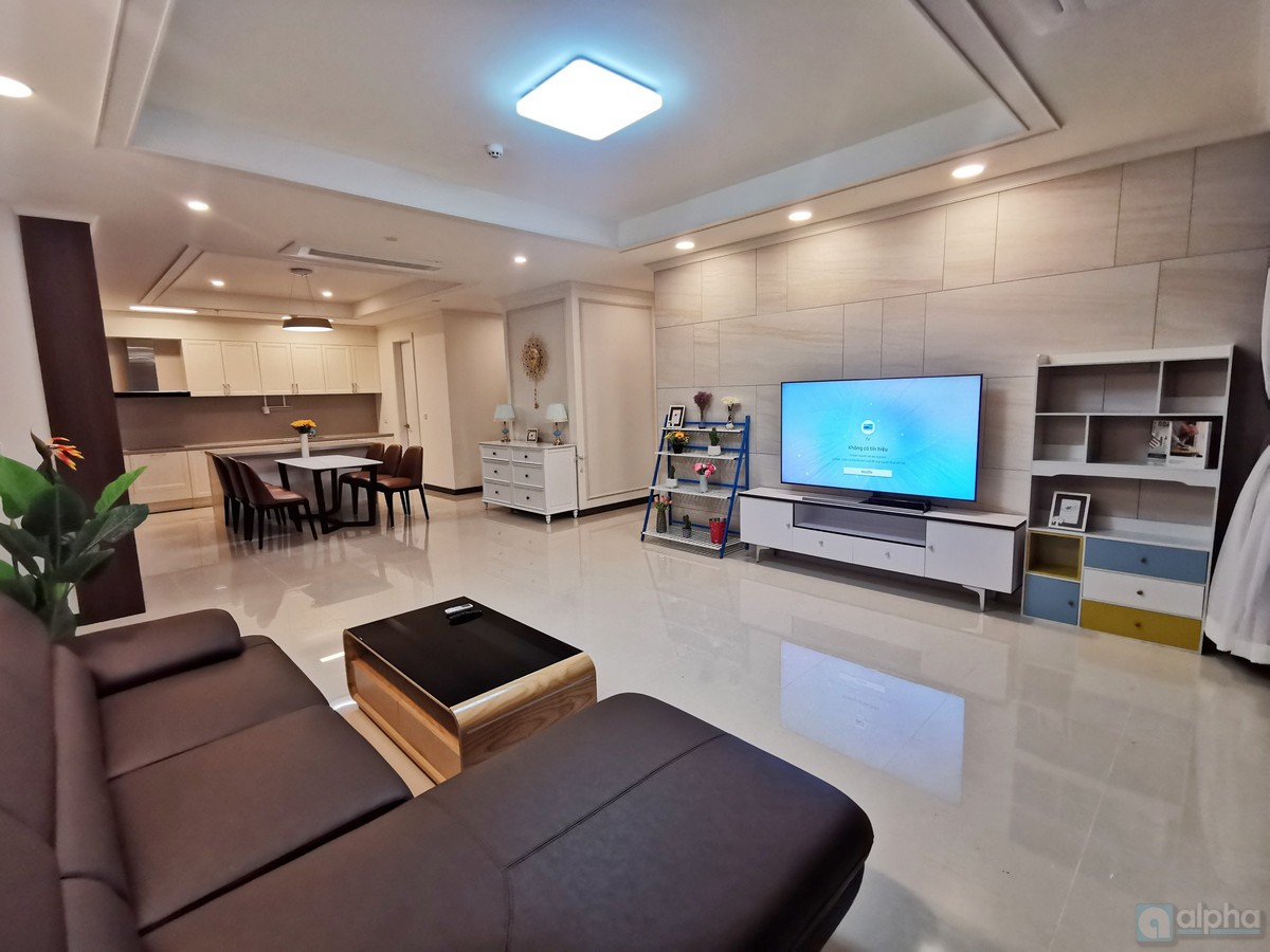 Sumptuous apartment for lease in Starlake – Westlake Hanoi