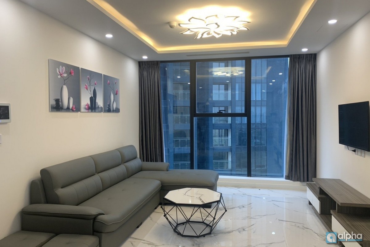 Corner apartment with internal view for rent in Sunshine City