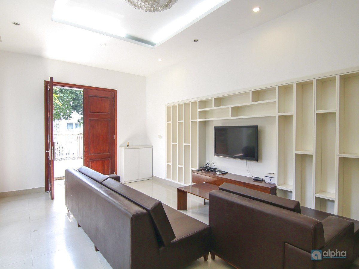 Bang Lang villa for rent – Vinhomes Riverside Hanoi