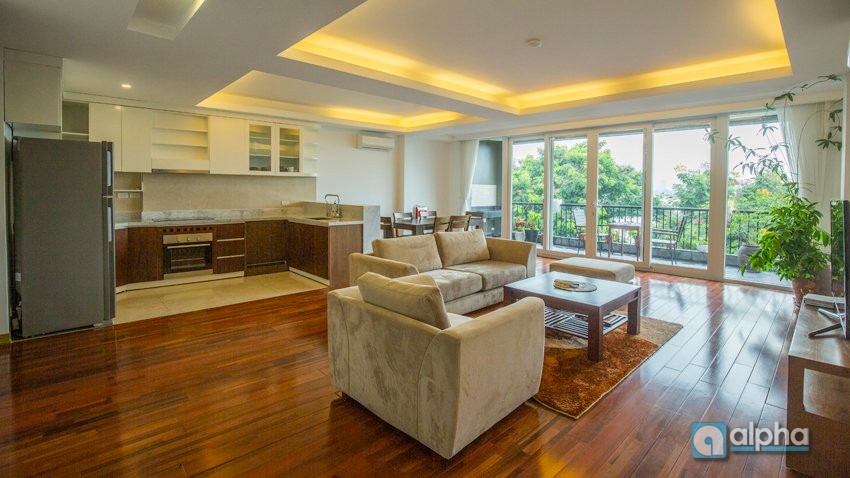 Whopping great view aparment for rent in Quang Khanh